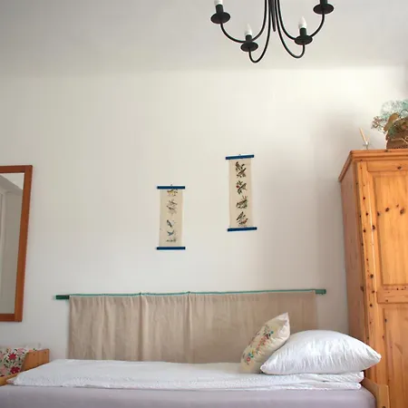 Abranyi Nyirfas Apartment *