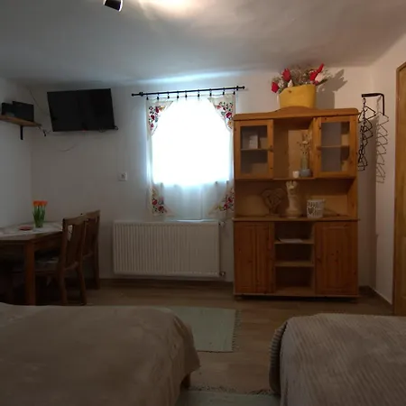 Abranyi Nyirfas Apartment Nyirabrany